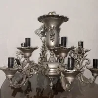 یک جفت لوستر برنزی