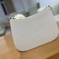 دوعددکیف ساده مشکی وکرم رنگ بسیارشیک