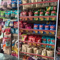 کارگر حرفی در سوپر مارکت  سابقه دار