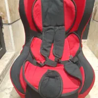 صندلی کودک خودرو