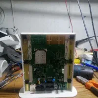 تعمیر آنلاک مودم،تعمیر اسپیکر،تعمیر گیرنده دیجیتال|خدمات پیشه و مهارت|شیراز, ریشمک|دیوار