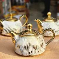 قوری چینی|قوری، کتری، قهوهساز دستی|آفتاب, |دیوار