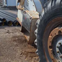 فروش  دستگاه تراکتور  ۶ سیلندر وارداتی همره ترینجر