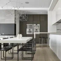 آپارتمان ۱۴۲ متری /کاسبی/زیر قیمت /سنددار فاز۱