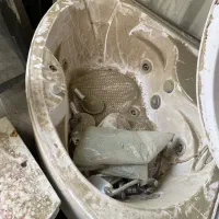 جکوزی و همه مخلفاتش