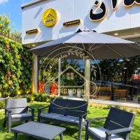 صندلی پلاستیکی باغ ویلا چتر تشک ضدآب کافه روفگاردن