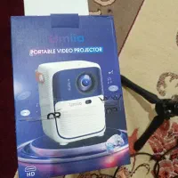 پرژکتور برای دیدن فیلم یا بازی
