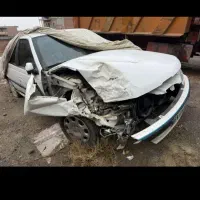 معاوضه خودرو پارس و پول نقد با خودرو تصادفی وچپی