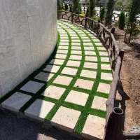 ترمو تایل و چمن ما بین موزاییک