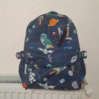 کوله پشتی طرح فضانورد