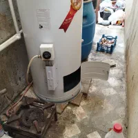 ابگرمکن ایستاده تعمیرکار