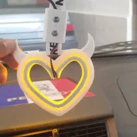 قلب چراغ‌دار|ریسه و چراغ تزئینی|بیستون, |دیوار