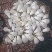 لامپ دسته دوم سالم و بدون تعمیر