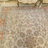 دو عدد فرش گل برجسته|فرش|تهران, میدان ولیعصر|دیوار