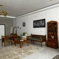 بوفه و مبلمان