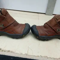 چهار عددپوتین چرم اصل|کفش و لباس بچه|زرقان, |دیوار