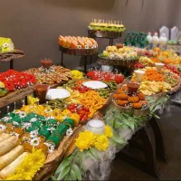 فینگرفود، فینگر فود غذا دسر میوه و انواع سینی مزه