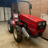 تراکتور کمر شکن B50 سیرجان