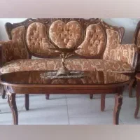 مبلمان نه نفره همراه با میز پذیرایی ومیز عسلی