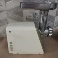 چرخ گوشت|خردکن، آسیاب، غذاساز|مهاباد (آذربایجان غربی), |دیوار