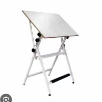 میز طراحی و مطالعه در حد نو