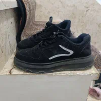 کفش اسپورت|کیف، کفش، کمربند|خوی, |دیوار