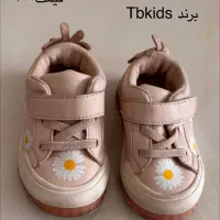 کفش بچه گانه