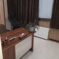 واگذاری کامل مطب زیبایی و لیزر با کلیه وسایل|اجارهٔ دفتر کار، اتاق اداری، مطب|اصفهان, محله سفلی|دیوار