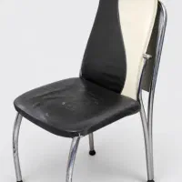 صندلی فلز و چرم