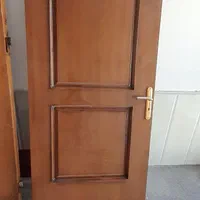 باسلام یک عدد یخچال فریزر درحدنووتعدادی درب اتاق
