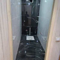 شاگرد وارد کاشیکاری