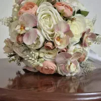 دست گل عروس
