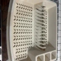 آبگیر کنار ظرفشویی