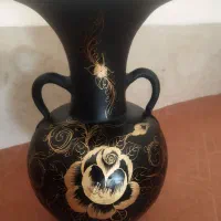 گلدان قدیمی درحدنو