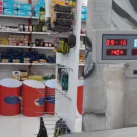 وسایل کامل مغازه بفروش می‌رسد