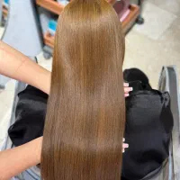 ارائه تمامی خدمات کراتین‌و زیبایی