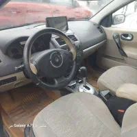 مگان ۲۰۰۰ اتومات موتور گیربکس به شرط|خودرو سواری و وانت|شیراز, صاحب الزمان|دیوار