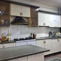 ۱۰ متر کابینت ام دی اف با هود و گاز صفحه ای