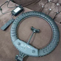رینگ لایت با پایه