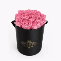 باکس گل رز روبانی ۱۳ شاخه