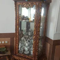 بوفه ویترین دار چوبی|بوفه، ویترین، کنسول|شیراز, کوشک میدان|دیوار
