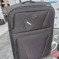 چمدان مسافرتی