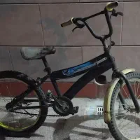 فروش دوچرخه ۲۰نیازبه سرویس جزیی دارد