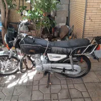 دوچرخه ۱۶+موتورکبیر مدل۹۰+صفحه۴متری،میزکار۳/۵متری|دوچرخه، اسکیت، اسکوتر|شیراز, شهرک پرواز|دیوار