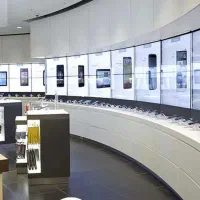 به یک خانم در فروشگاه موبایل نیازمندیم