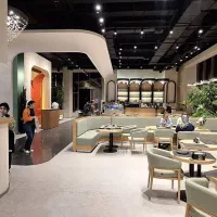 استخدام گریل کار و سالاد زن