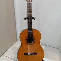 گیتار یاماها C80