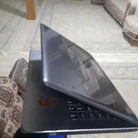 لب تاب گرافیک ۲ رم ۸ تمیز