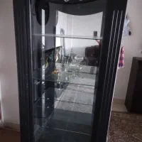 مبل هفت نفره ودکور هر دو ست هم هستن