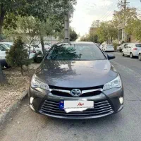 کمری هیبرید فول کامل XLE